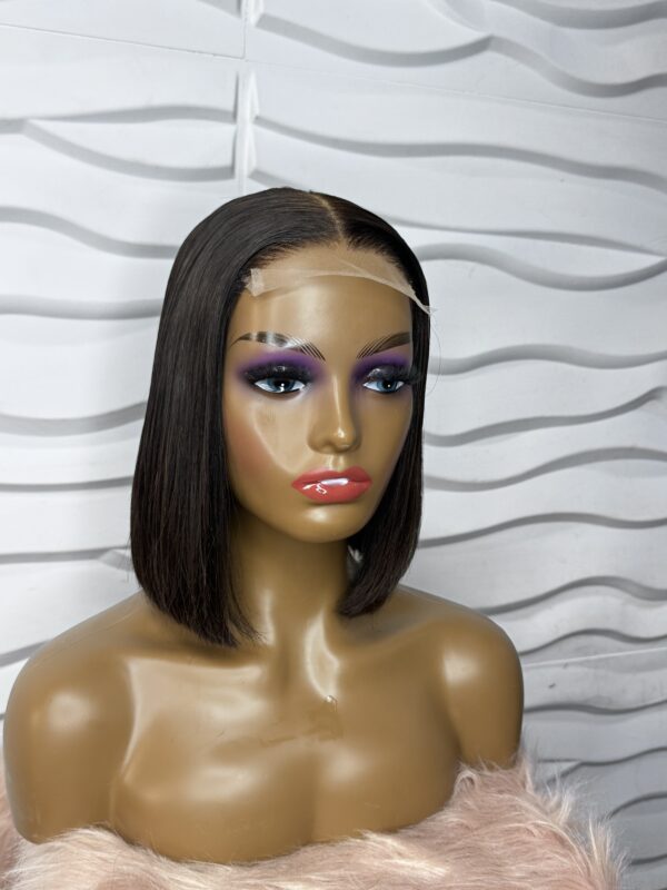 Perruque  Kelly Carré  Closure 4x4  - 10 Pouces en Cheveux Raw Hair – Image 4